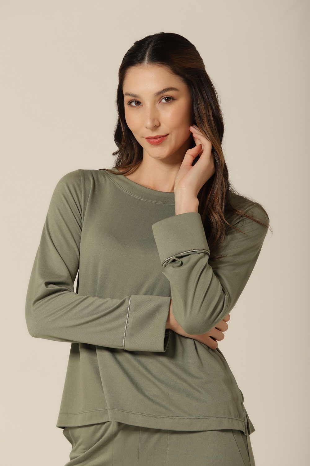 Conjunto M.Longa - Verde Militar - Col.Gabriela Sabatini - Imagem 2