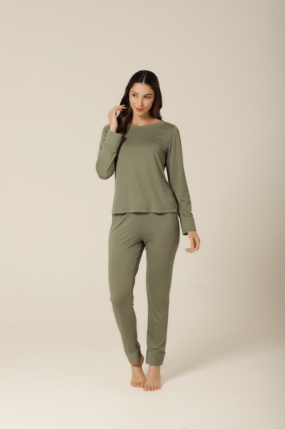 Conjunto M.Longa - Verde Militar - Col.Gabriela Sabatini