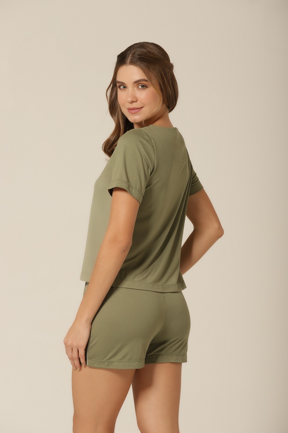 Conjunto Short M.Curta - Verde Militar - Col.Gabriela Sabatini - Imagem 3