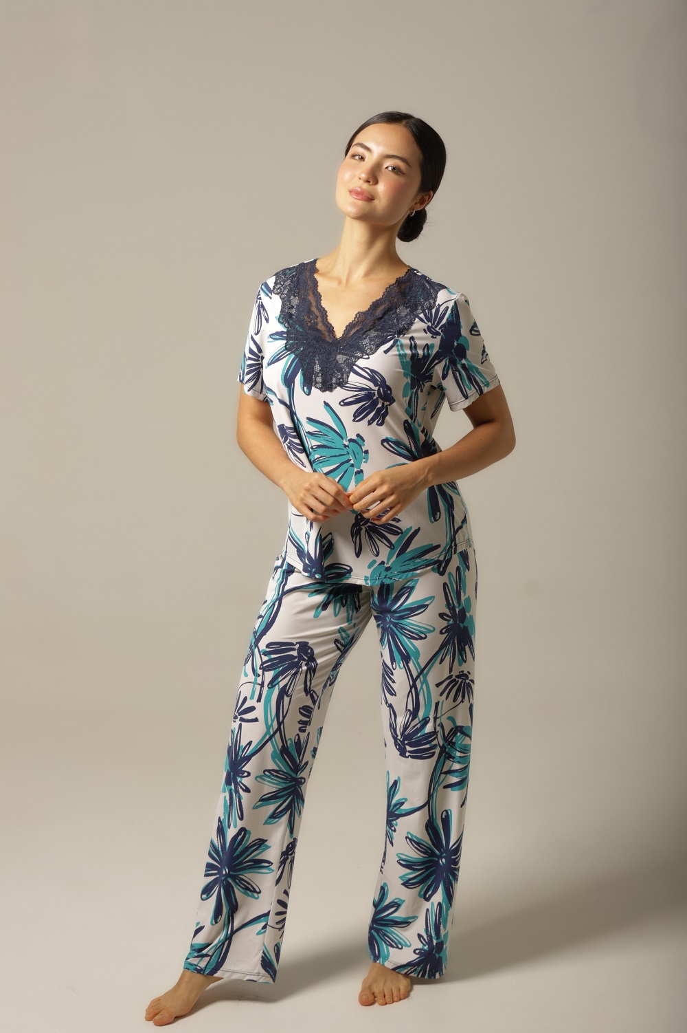 Conjunto Pijama M.Curta - Fluity Floral - Col. Encanto Tropical