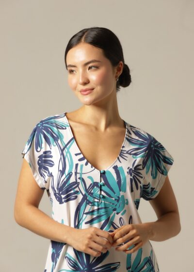 Alternative view of 04.29.26 Bata Curta - Fluity Floral - Col. Encanto Tropical