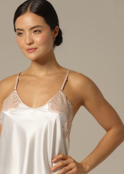 Alternative view of Conjunto Short Doll Alça - Cetim Off - Col. Raios e Renda