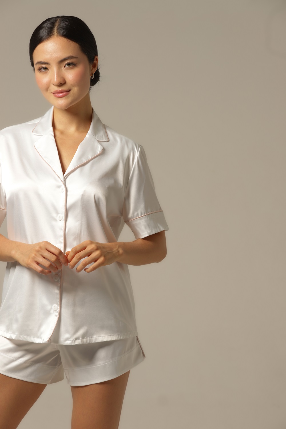 Conjunto Short Clássico - Cetim Off - Col. Raios e Renda - Imagem 4