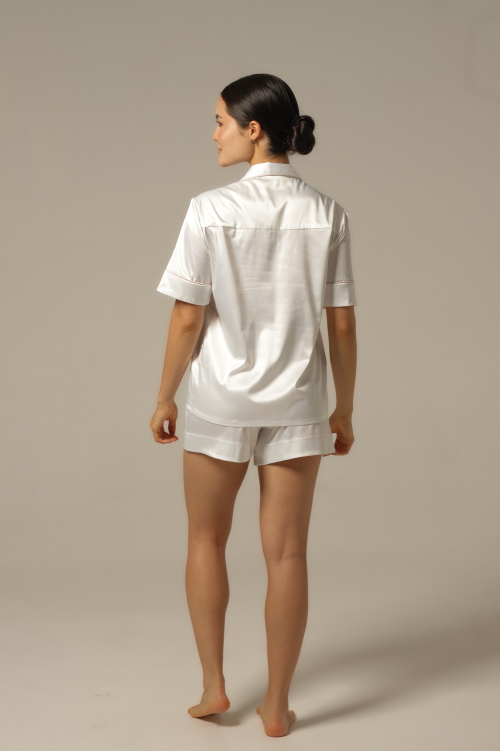 Conjunto Short Clássico - Cetim Off - Col. Raios e Renda - Imagem 5