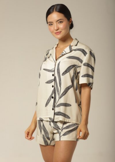 Short Clássico - Rayon Floral - Col. Sombra e Água