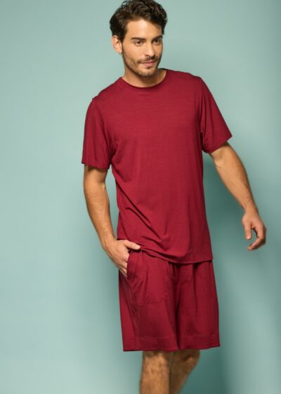 Alternative view of Conjunto de Pijama Masculino Equilíbrio em Algodão Vinho com Bermuda